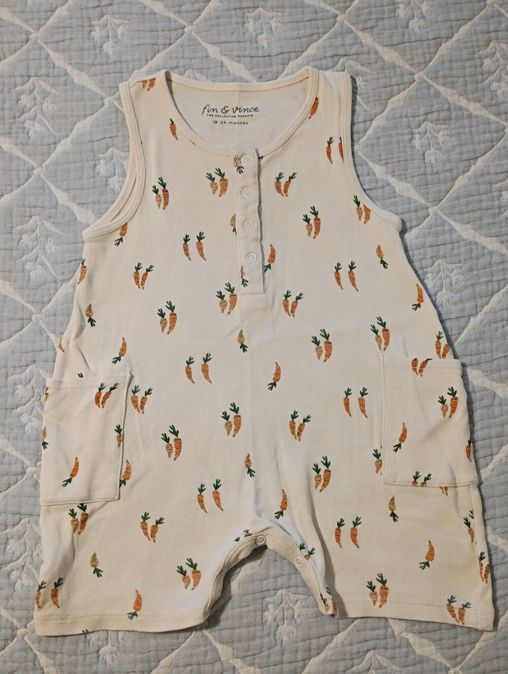 Fin & Vince Carrot Romper 18-24 Months VGUC